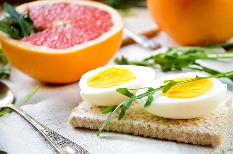 Egg and Grapefruit Egg Diet