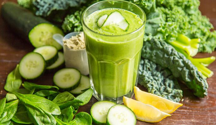 Smoothies based on cucumbers and herbs can effectively burn fat