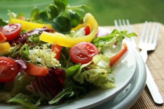 Appropriately nutritious vegetable salad for weight loss