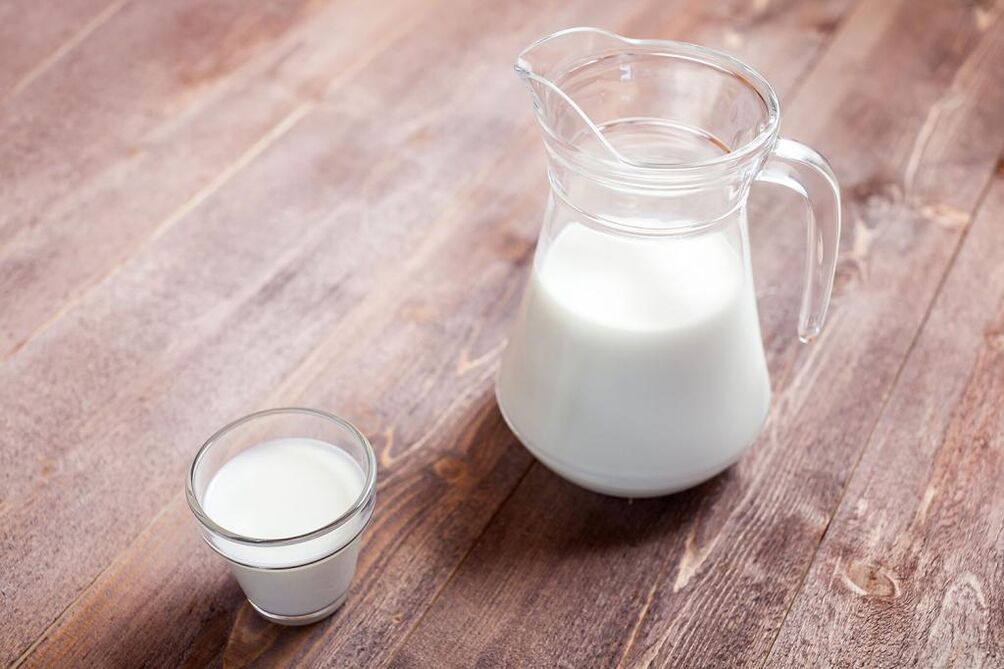 Diet menu for stomach ulcers includes low-fat milk